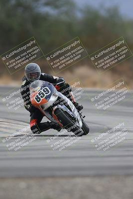 media/Sep-21-2025-Race Pace (Sun) [[98bf33ef95]]/Non Verified/4-Turn 3 (910am)/